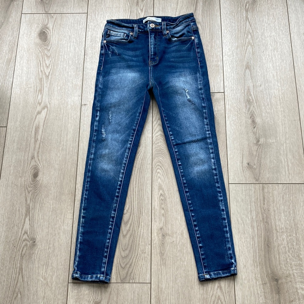 Kancan Blue Jeans Junior Women’s 25 EUC Denim Cotton Stretchy 5-pocket